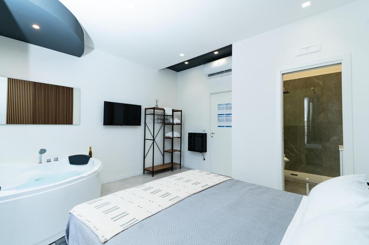 Pane E Pomodoro Bed & Breakfast Bari Eksteriør bilde