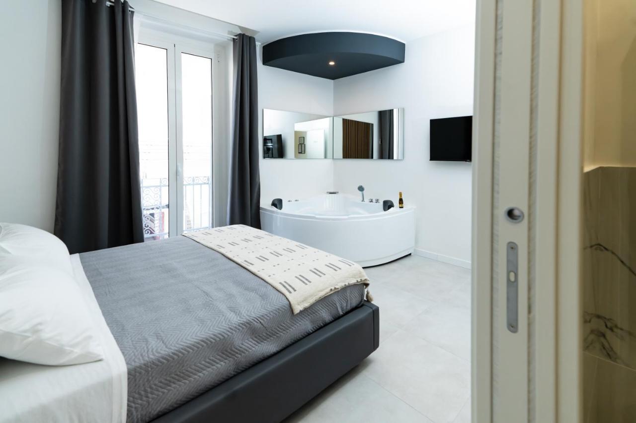 Pane E Pomodoro Bed & Breakfast Bari Eksteriør bilde